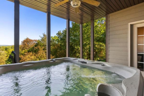 Newly Renovated, Free SDC tickets, Gated Community, Hot Tub, Air Hockey, Foosball, Board Games!